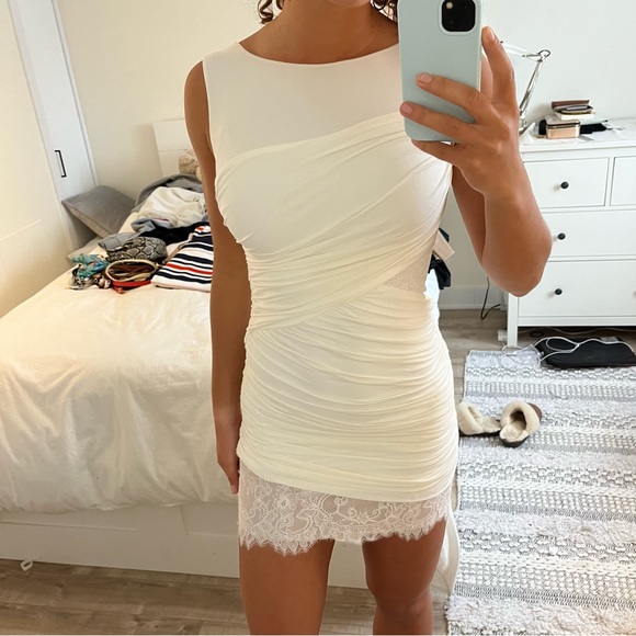 BCBGMaxazria white dress - Picture 6 of 8